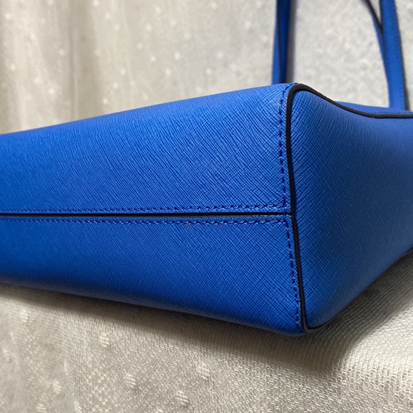 *SOLD*MICHAEL Michael Kors Jet Set Travel LG NS Saffiano Leather Tote In Blue - Picture 12 of 15